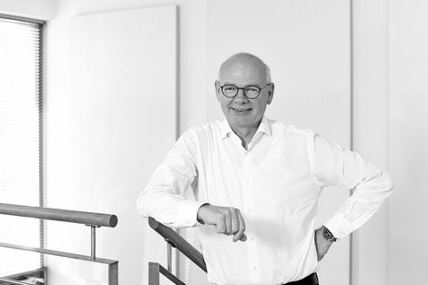 Dr. Frank Rogmann